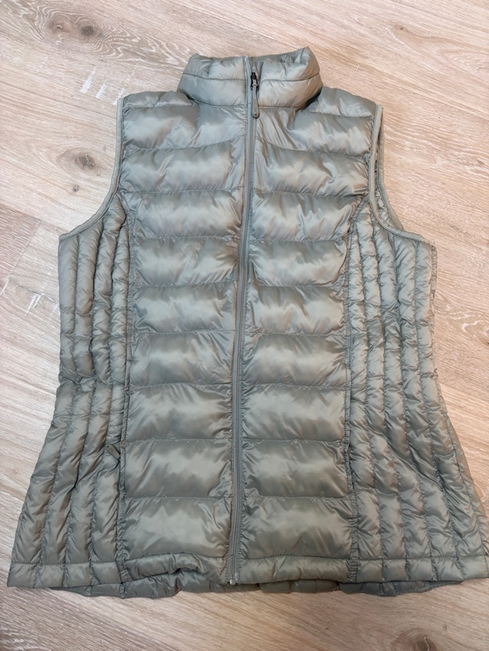 32 Degrees Women's Light Gray Quilted Packable Puffer Vest